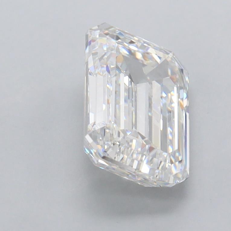 1.55 Carat Emerald Lab Diamond :: 360 spin frame 02