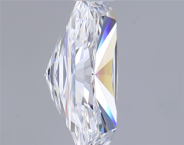 0.97 Carat Radiant Lab Diamond :: 360 spin frame 06