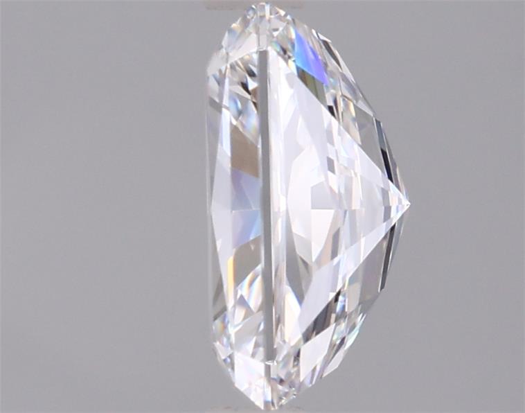 1.81 Carat Radiant Lab Diamond :: 360 spin frame 02