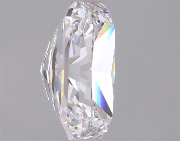 1.81 Carat Radiant Lab Diamond :: 360 spin frame 04