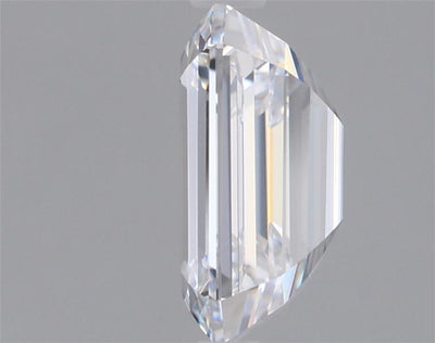1.56 Carat Emerald Lab Diamond :: 360 spin frame 02