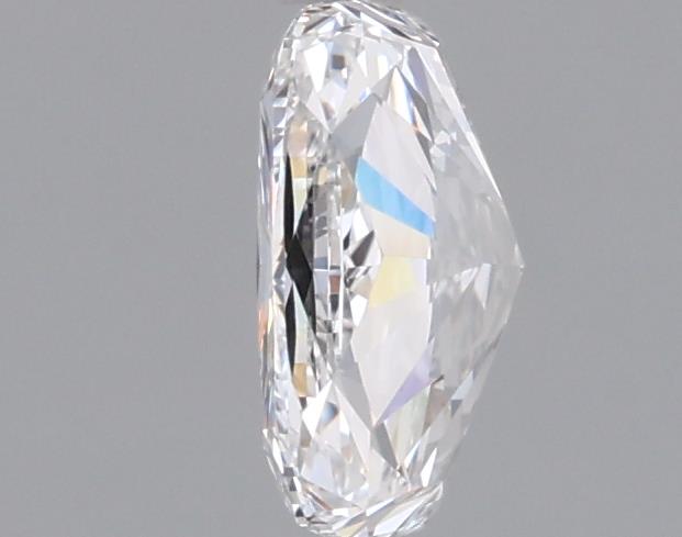 1.00 Carat Elongated Cushion Lab Diamond :: 360 spin frame 04