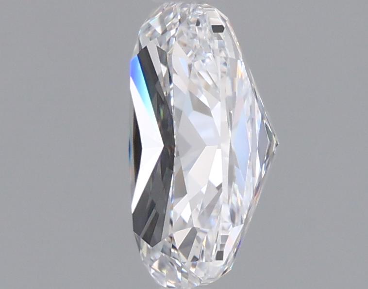 1.45 Carat Elongated Cushion Lab Diamond :: 360 spin frame 05