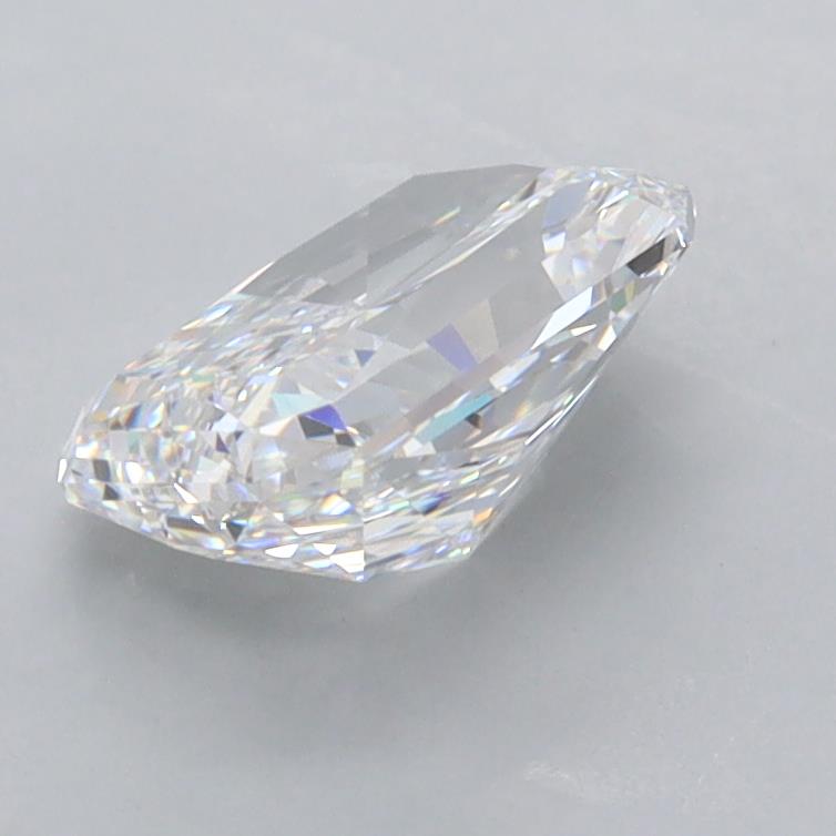 1.55 Carat Radiant Lab Diamond :: 360 spin frame 03