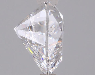 2.04 Carat Heart Lab Diamond :: 360 spin frame 02