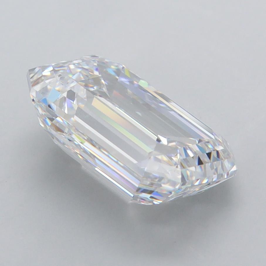 2.98 Carat Emerald Lab Diamond :: 360 spin frame 03
