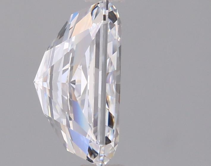 1.50 Carat Radiant Lab Diamond :: 360 spin frame 01