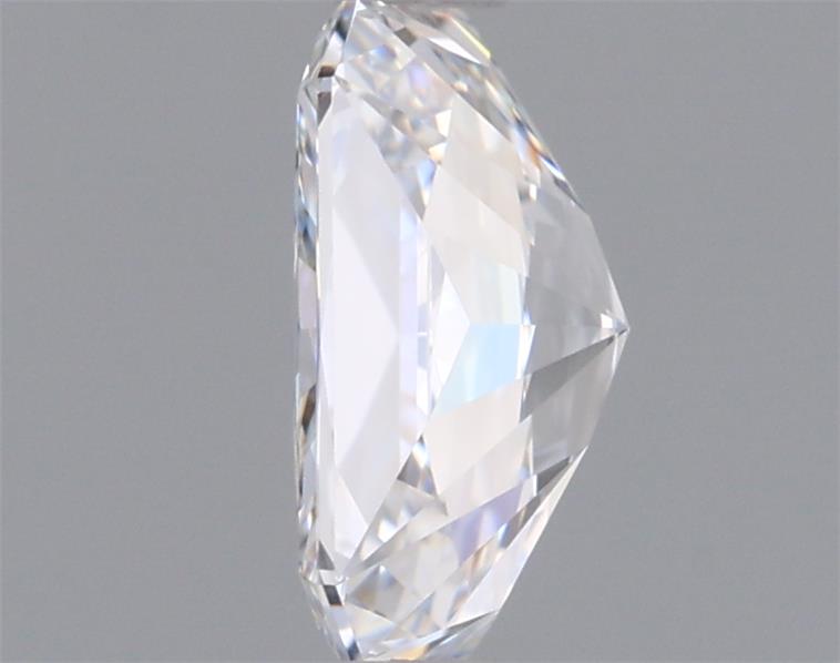 0.95 Carat Radiant Lab Diamond :: 360 spin frame 04