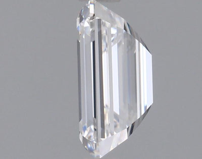 0.94 Carat Emerald Lab Diamond :: 360 spin frame 01