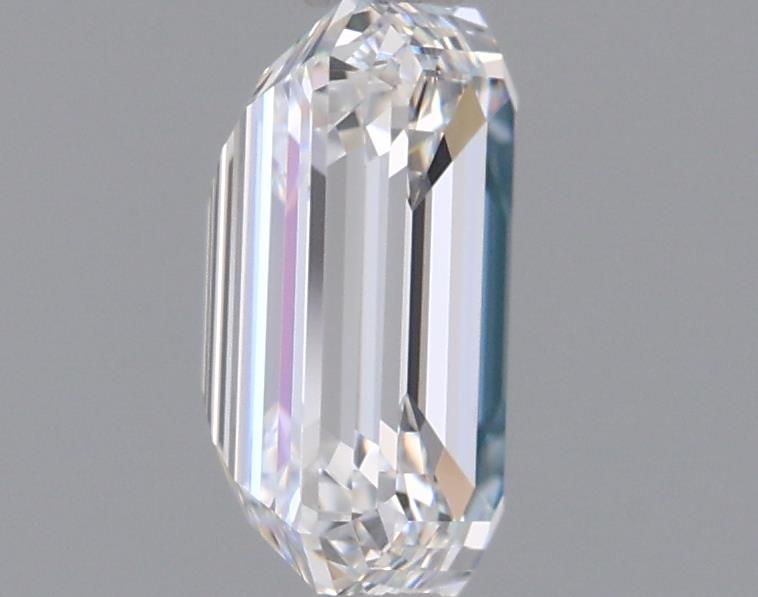 0.94 Carat Emerald Lab Diamond :: 360 spin frame 06