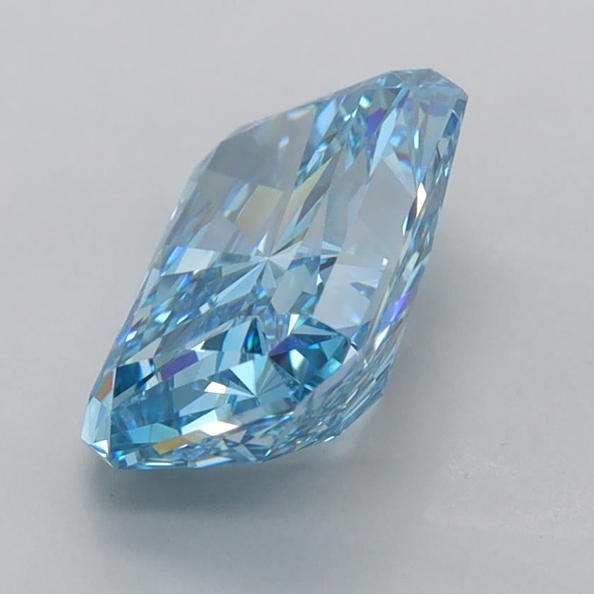 2.56 Carat Radiant Lab Diamond :: 360 spin frame 06