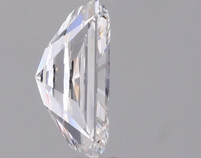 1.00 Carat Radiant Lab Diamond :: 360 spin frame 02