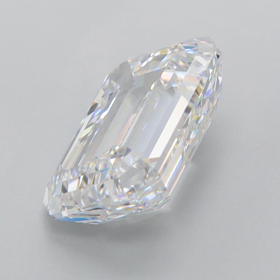 3.26 Carat Emerald Lab Diamond :: 360 spin frame 04