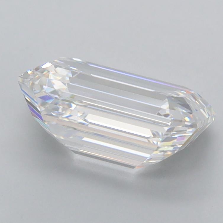 2.04 Carat Emerald Lab Diamond :: 360 spin frame 05