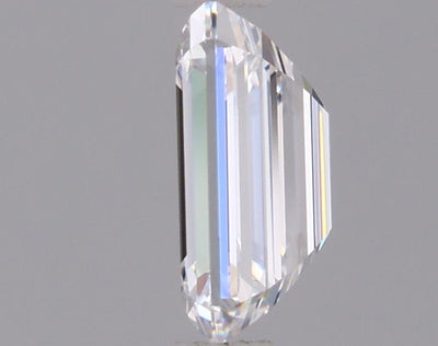 0.91 Carat Emerald Lab Diamond :: 360 spin frame 01