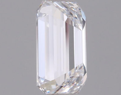 0.91 Carat Emerald Lab Diamond :: 360 spin frame 03