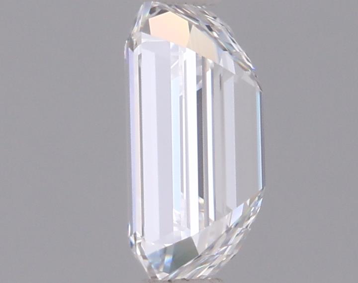 0.91 Carat Emerald Lab Diamond :: 360 spin frame 05