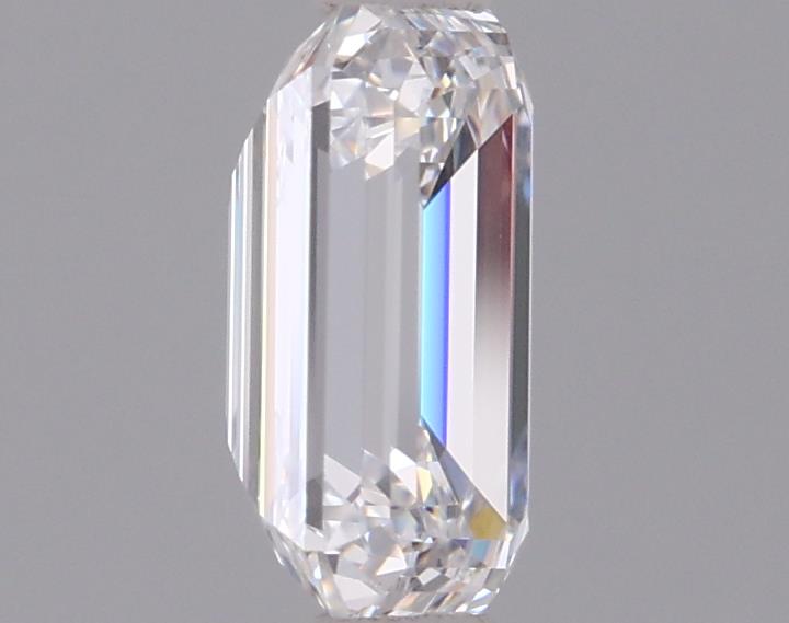 0.91 Carat Emerald Lab Diamond :: 360 spin frame 06