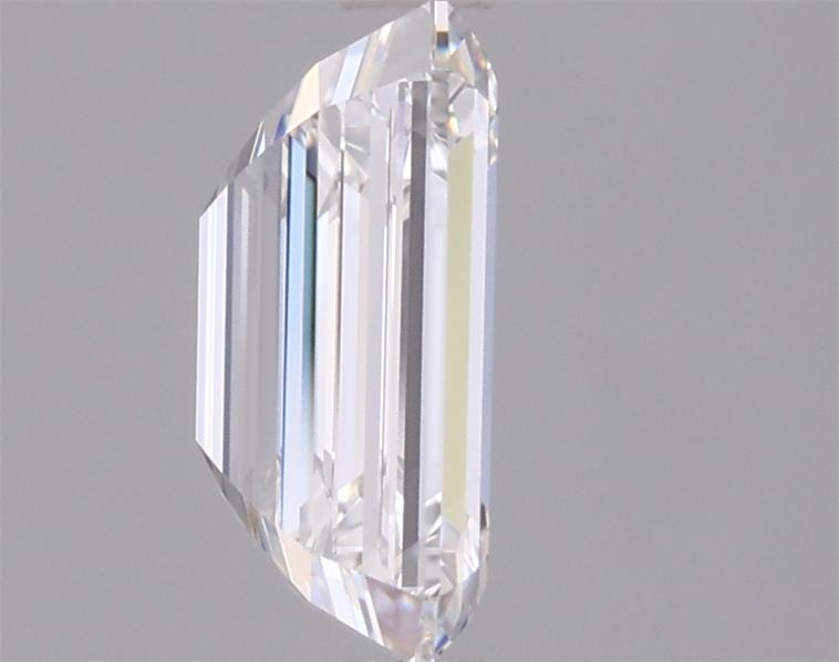 1.97 Carat Emerald Lab Diamond :: 360 spin frame 01