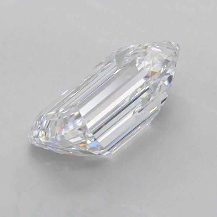 1.03 Carat Emerald Lab Diamond :: 360 spin frame 03