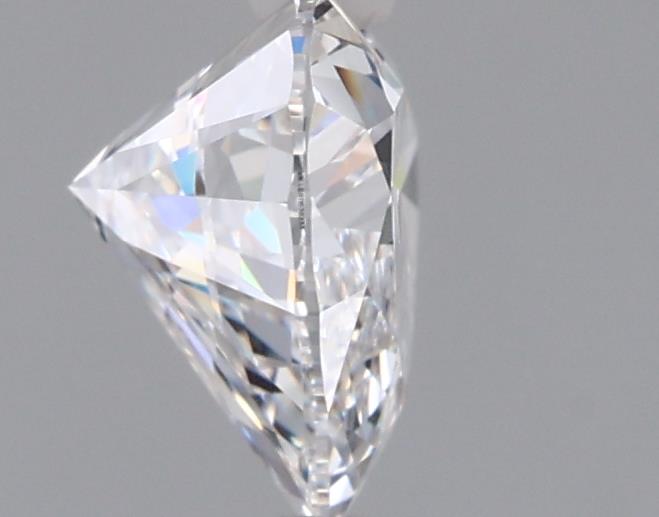 1.56 Carat Heart Lab Diamond :: 360 spin frame 02