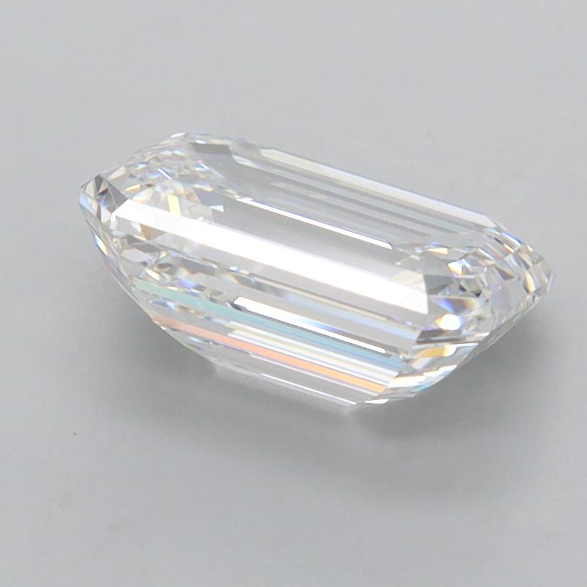 1.98 Carat Emerald Lab Diamond :: 360 spin frame 07
