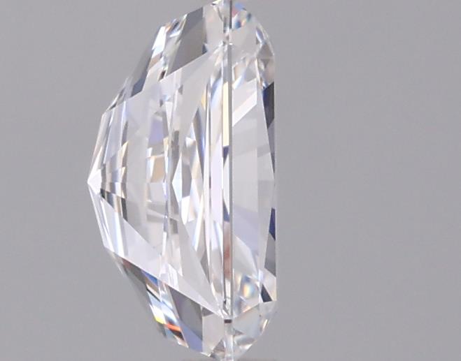 1.51 Carat Radiant Lab Diamond :: 360 spin frame 02