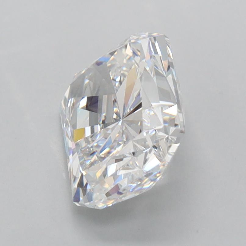 2.01 Carat Radiant Lab Diamond :: 360 spin frame 01