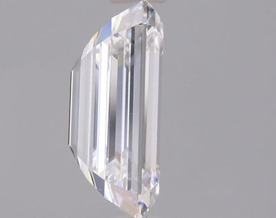 1.45 Carat Emerald Lab Diamond :: 360 spin frame 02