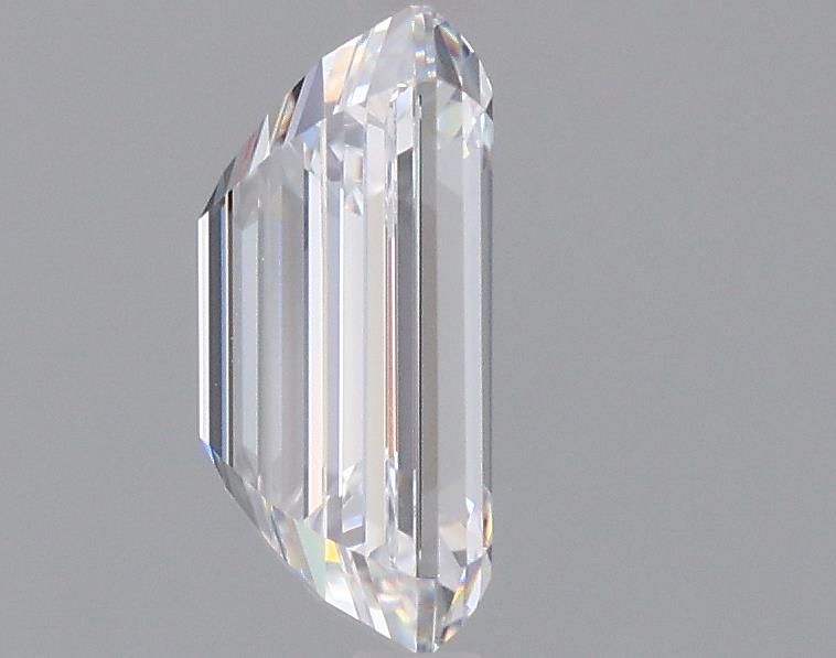 1.46 Carat Emerald Lab Diamond :: 360 spin frame 01