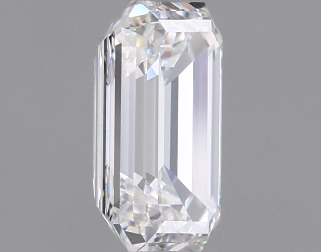 0.89 Carat Emerald Lab Diamond :: 360 spin frame 03