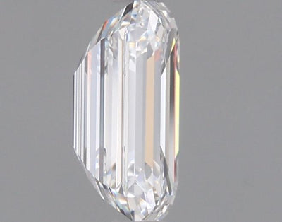 0.89 Carat Emerald Lab Diamond :: 360 spin frame 04