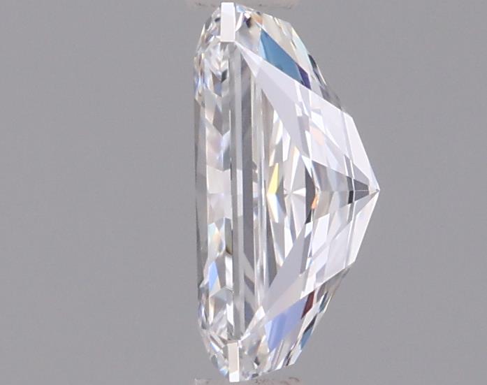 0.88 Carat Radiant Lab Diamond :: 360 spin frame 02