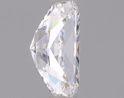 0.88 Carat Radiant Lab Diamond :: 360 spin frame 06