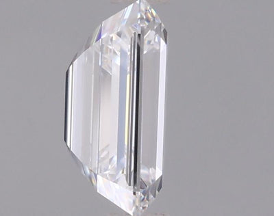 0.95 Carat Emerald Lab Diamond :: 360 spin frame 01
