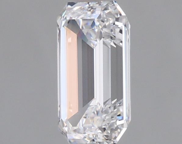 0.94 Carat Emerald Lab Diamond :: 360 spin frame 03