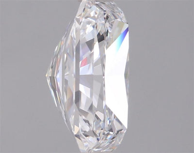 2.04 Carat Radiant Lab Diamond :: 360 spin frame 05