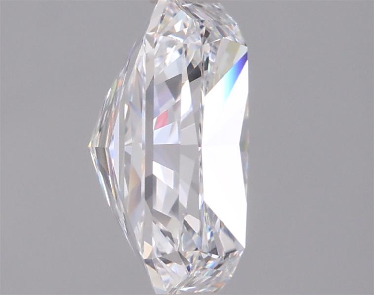 2.04 Carat Radiant Lab Diamond :: 360 spin frame 05