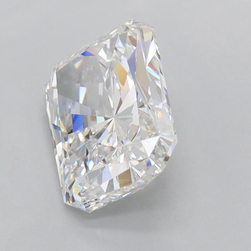 1.71 Carat Radiant Lab Diamond :: 360 spin frame 02