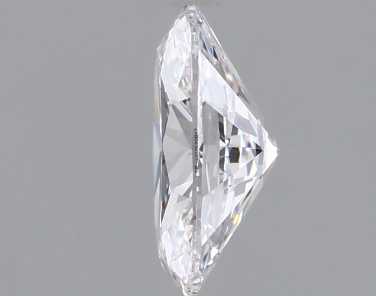 0.88 Carat Oval Lab Diamond :: 360 spin frame 02