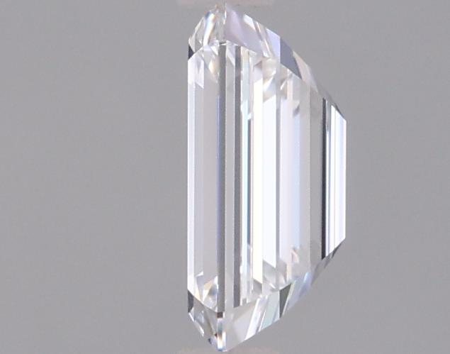 0.95 Carat Emerald Lab Diamond :: 360 spin frame 02