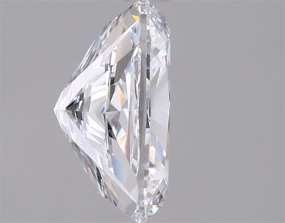 2.01 Carat Elongated Cushion Lab Diamond :: 360 spin frame 01