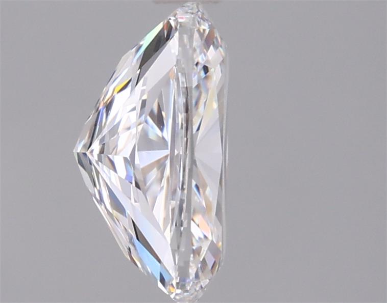 2.01 Carat Elongated Cushion Lab Diamond :: 360 spin frame 02