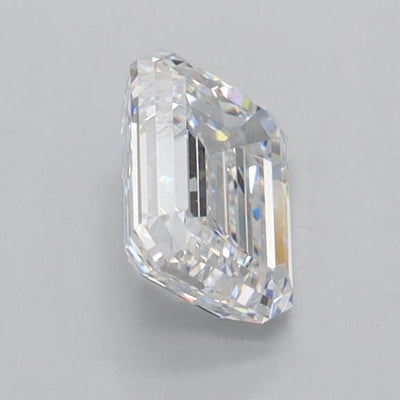 1.03 Carat Emerald Lab Diamond :: 360 spin frame 02