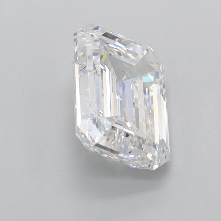 1.39 Carat Emerald Lab Diamond :: 360 spin frame 02