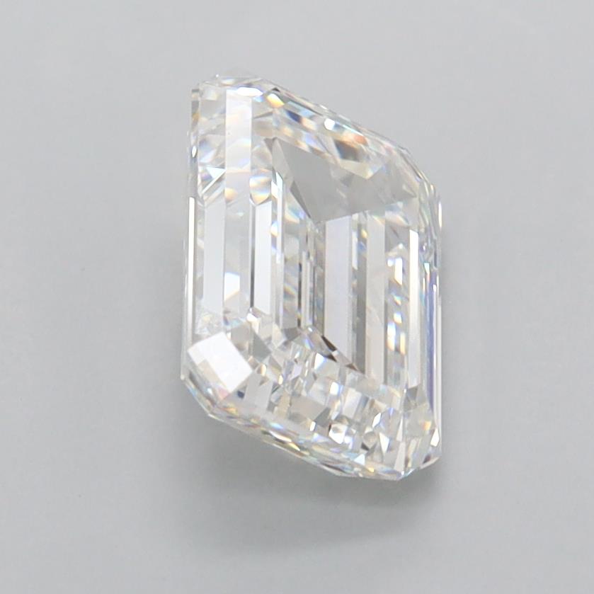 2.06 Carat Emerald Lab Diamond :: 360 spin frame 01