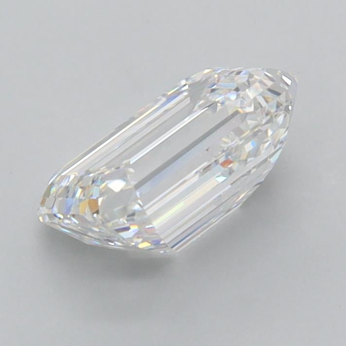 1.50 Carat Emerald Lab Diamond :: 360 spin frame 03