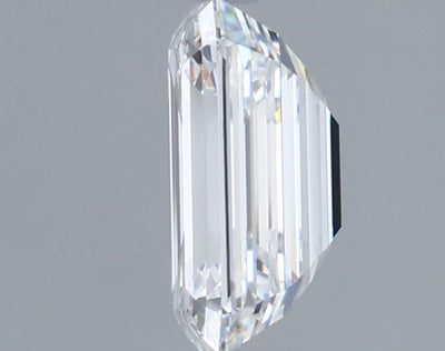 1.57 Carat Emerald Lab Diamond :: 360 spin frame 01