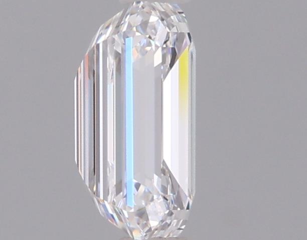 0.95 Carat Emerald Lab Diamond :: 360 spin frame 04