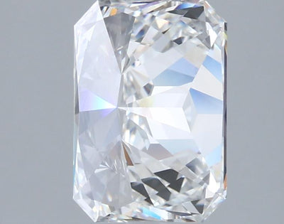 2.16 Carat Radiant Lab Diamond :: 360 spin frame 04